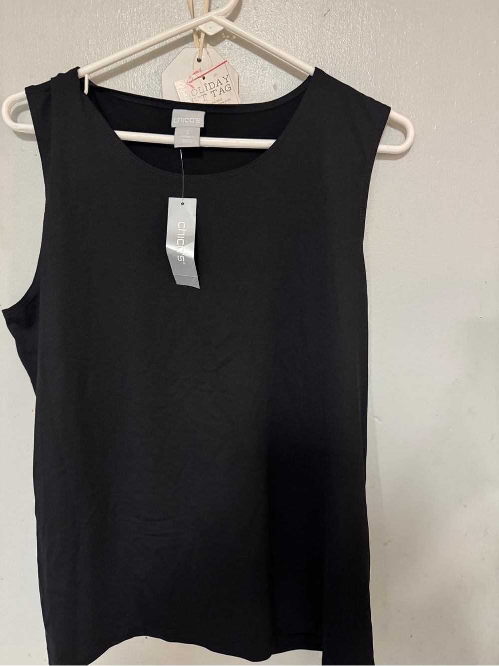 Chico's Black Sleeveless Crewneck Tank